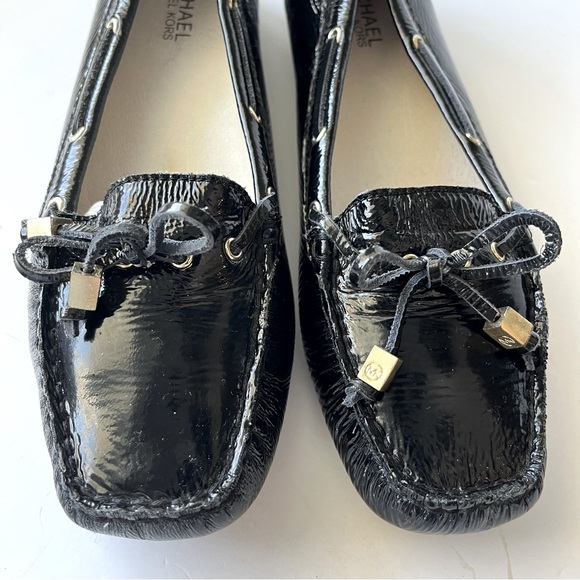 Michael Kors Black Patent Leather Loafer Driving Shoes Size 9 - Picture 2 of 12